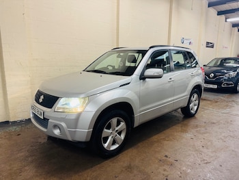 Used Suzuki Grand Vitara 2010 for sale - 76488536: Photo