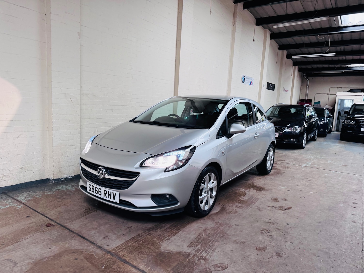 Used Vauxhall Corsa 2016 for sale - 78108306: Photo 2