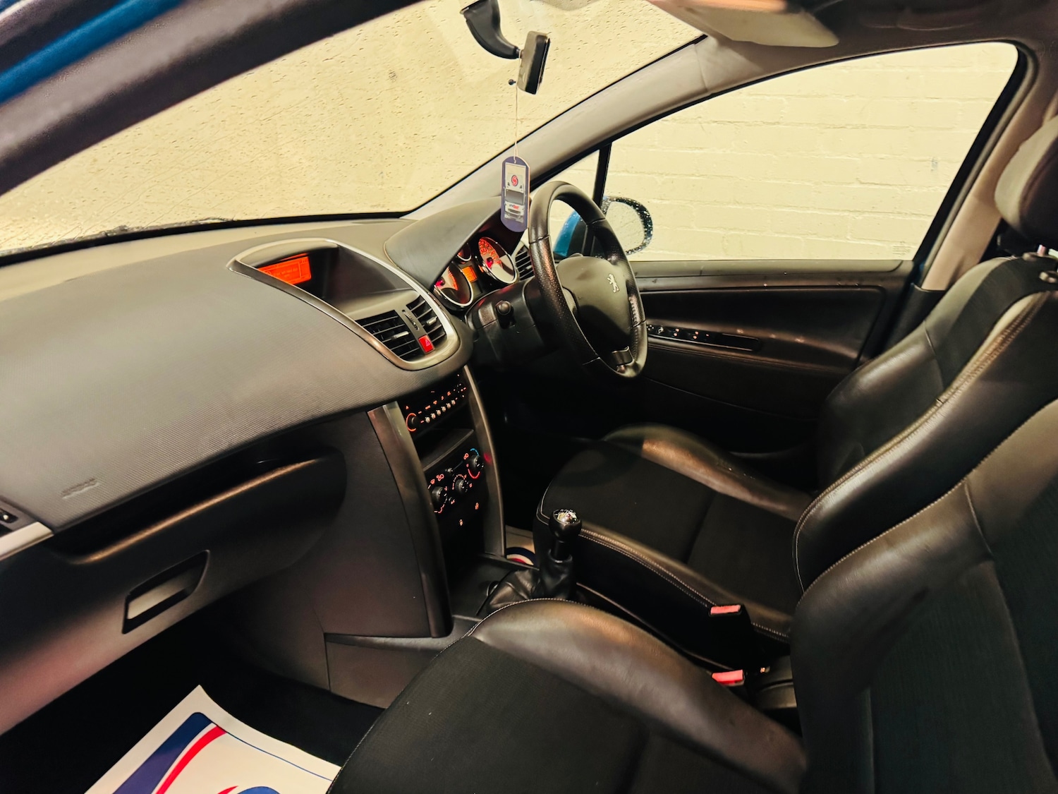 Used Peugeot 207 2012 for sale - 76892626: Photo 17