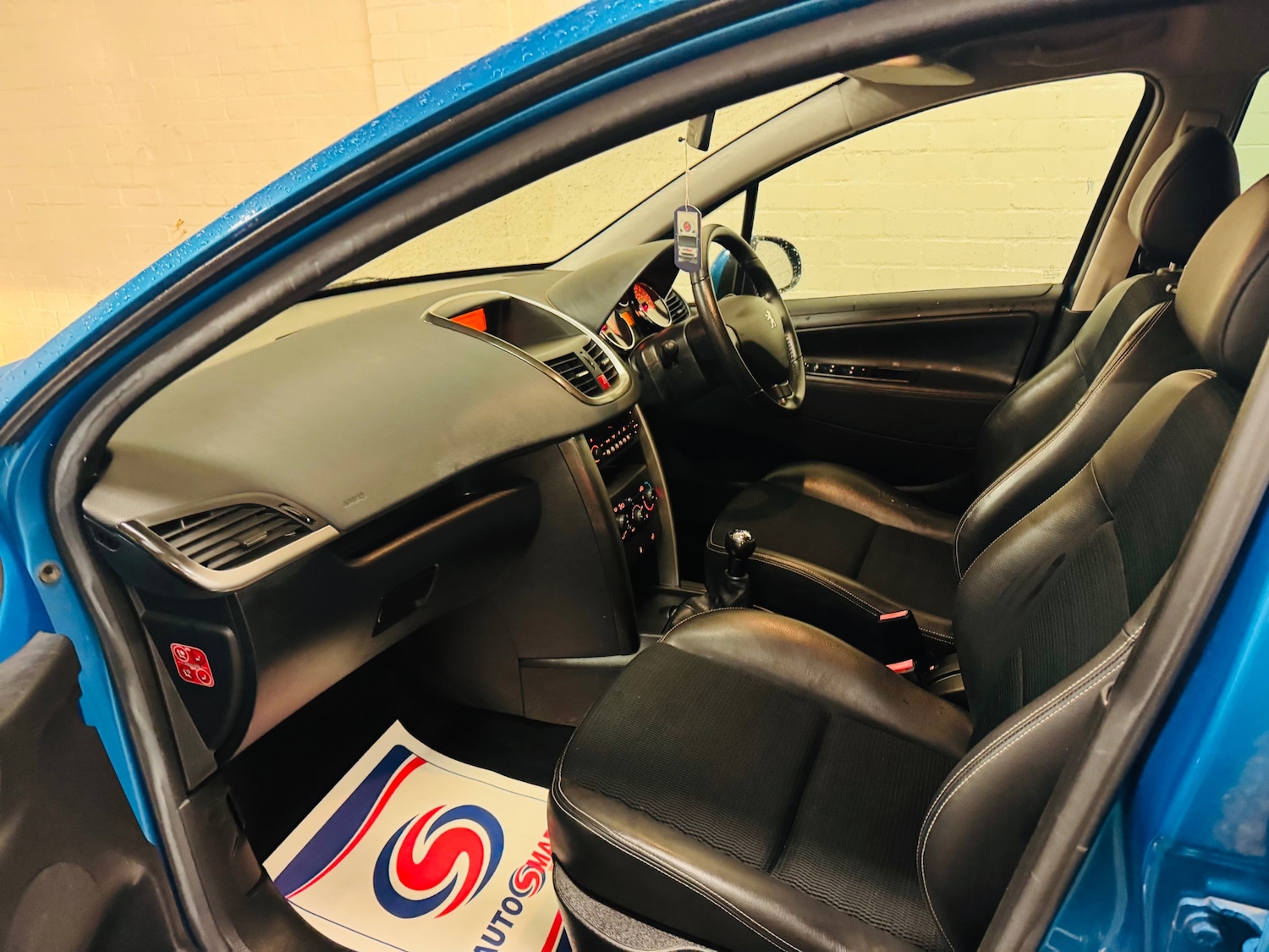 Used Peugeot 207 2012 for sale - 76892626: Photo 18