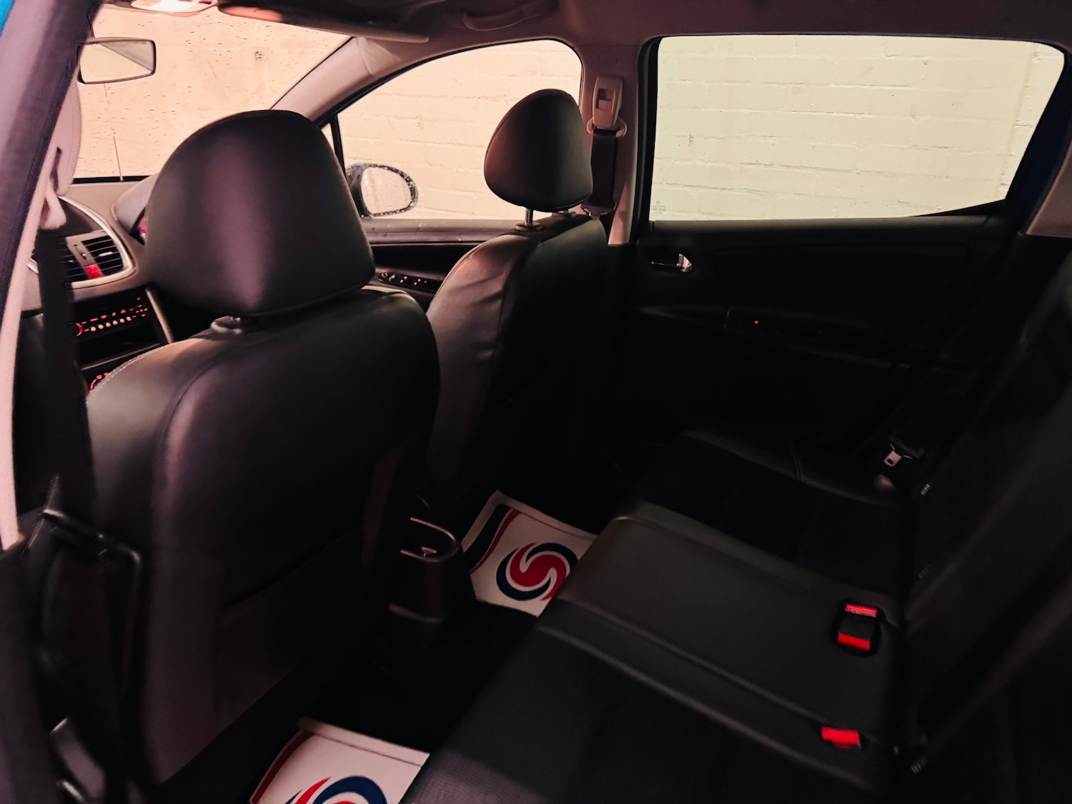 Used Peugeot 207 2012 for sale - 76892626: Photo 20