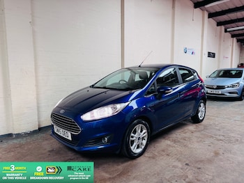 Used Ford Fiesta 2015 for sale - 79054479: Photo