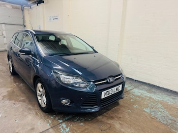 Used Ford Focus 2013 for sale - 77703402: Photo