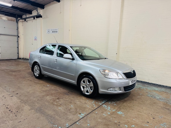 Used Skoda Octavia 2011 for sale - 76293342: Photo 2