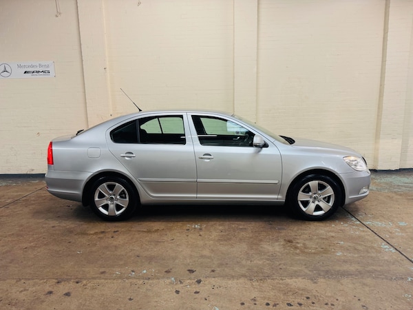 Used Skoda Octavia 2011 for sale - 76293342: Photo 4