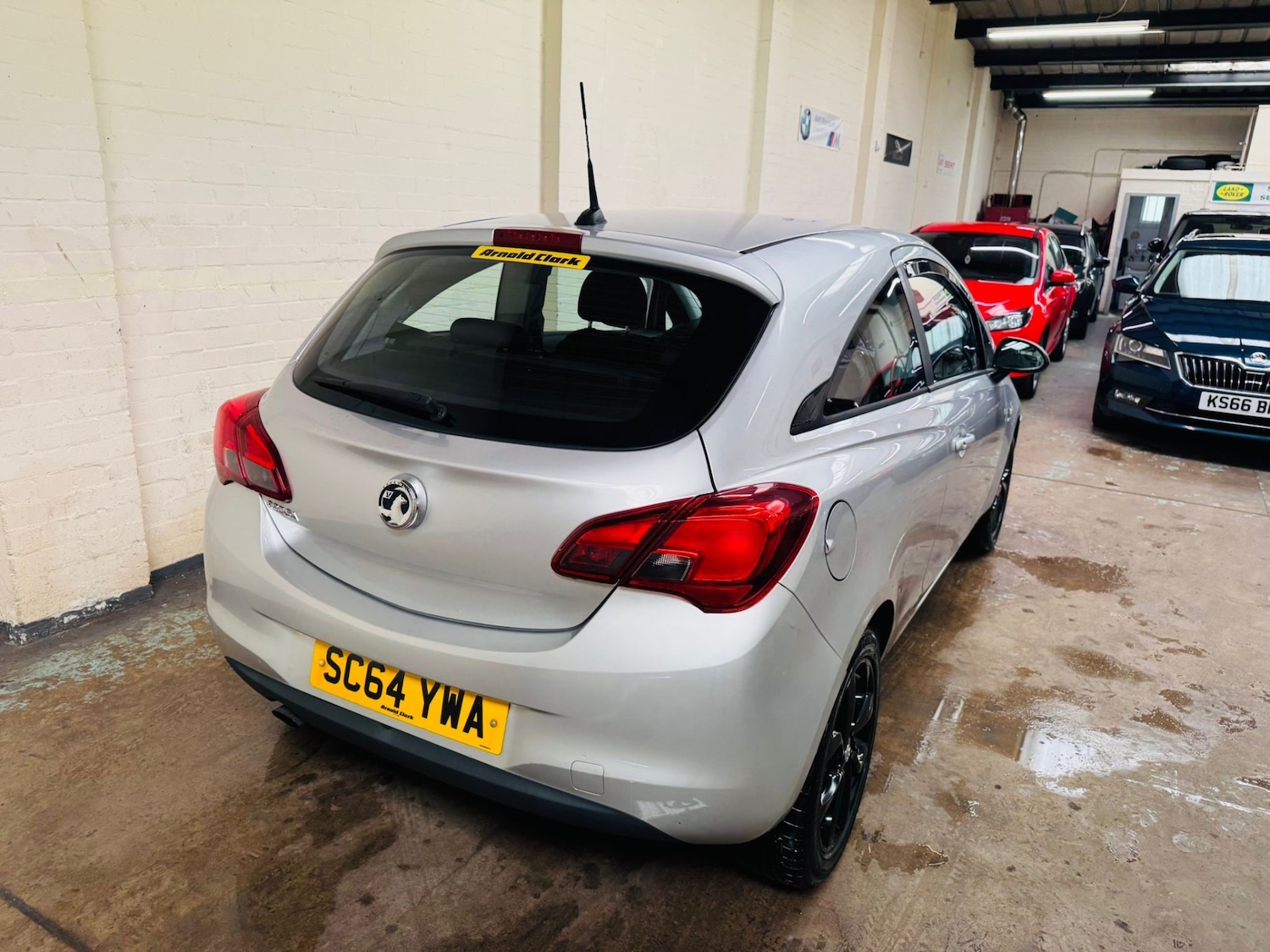 Used Vauxhall Corsa 2014 for sale - 78202288: Photo 2