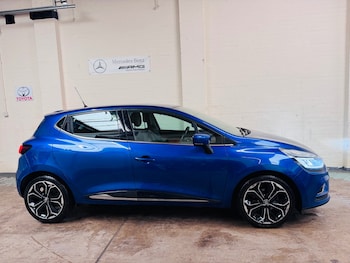 Used Renault Clio 2017 for sale - 78329372: Photo