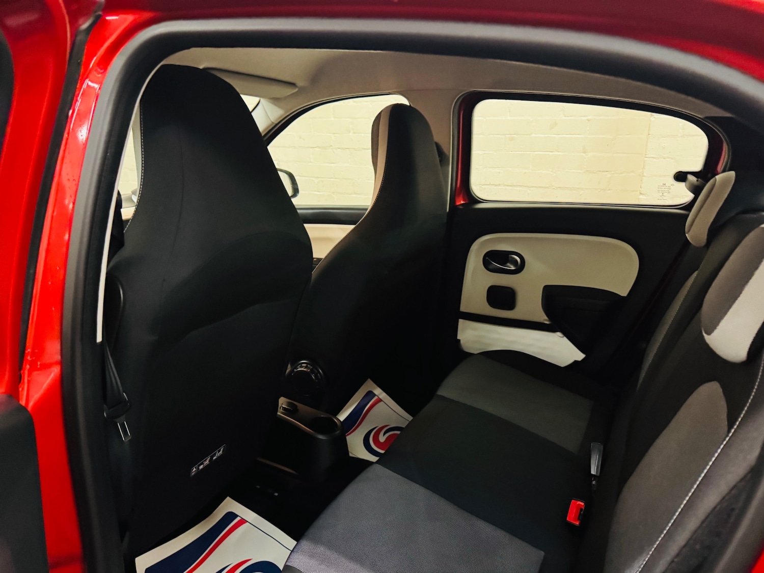 Used Renault Twingo 2015 for sale - 76718882: Photo 25