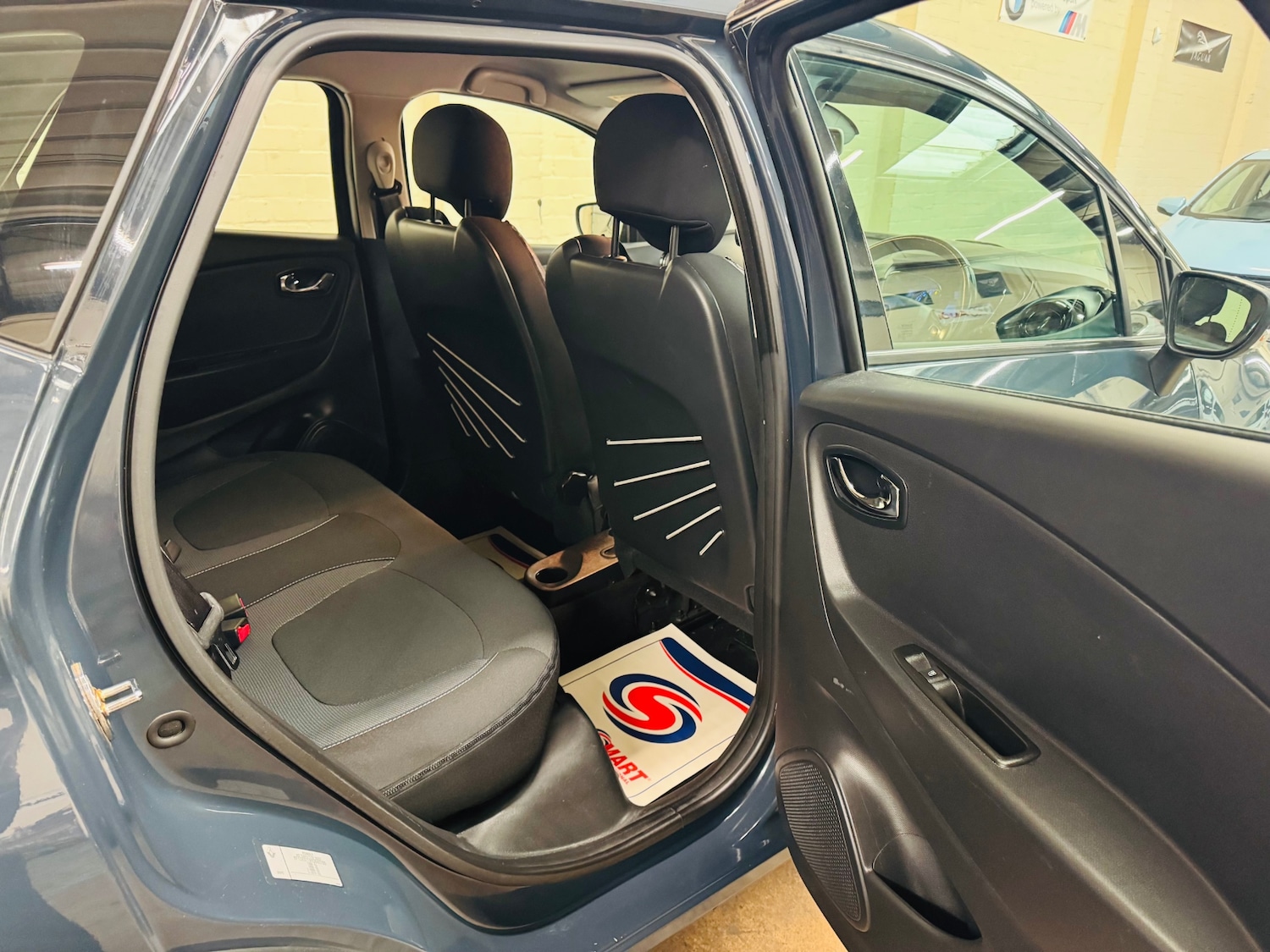 Used Renault Captur 2015 for sale - 76088928: Photo 18