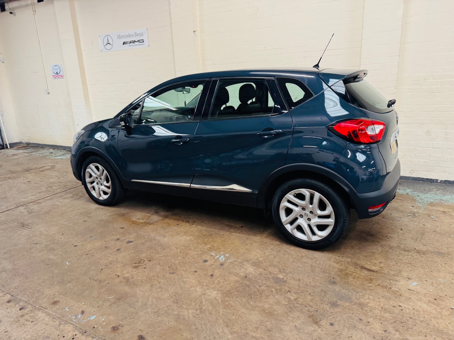 Used Renault Captur 2015 for sale - 76088928: Photo 6