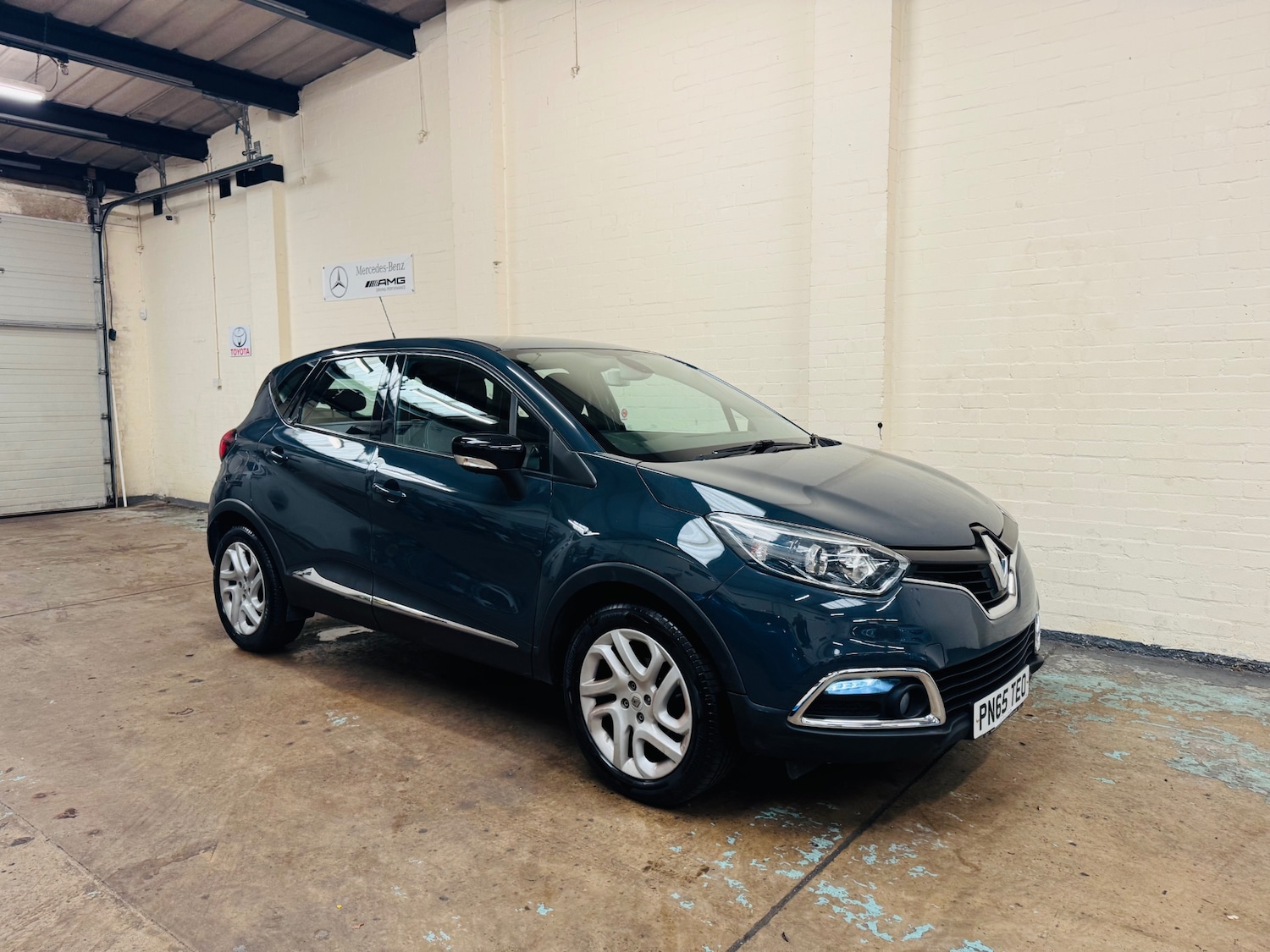 Used Renault Captur 2015 for sale - 76088928: Photo 8