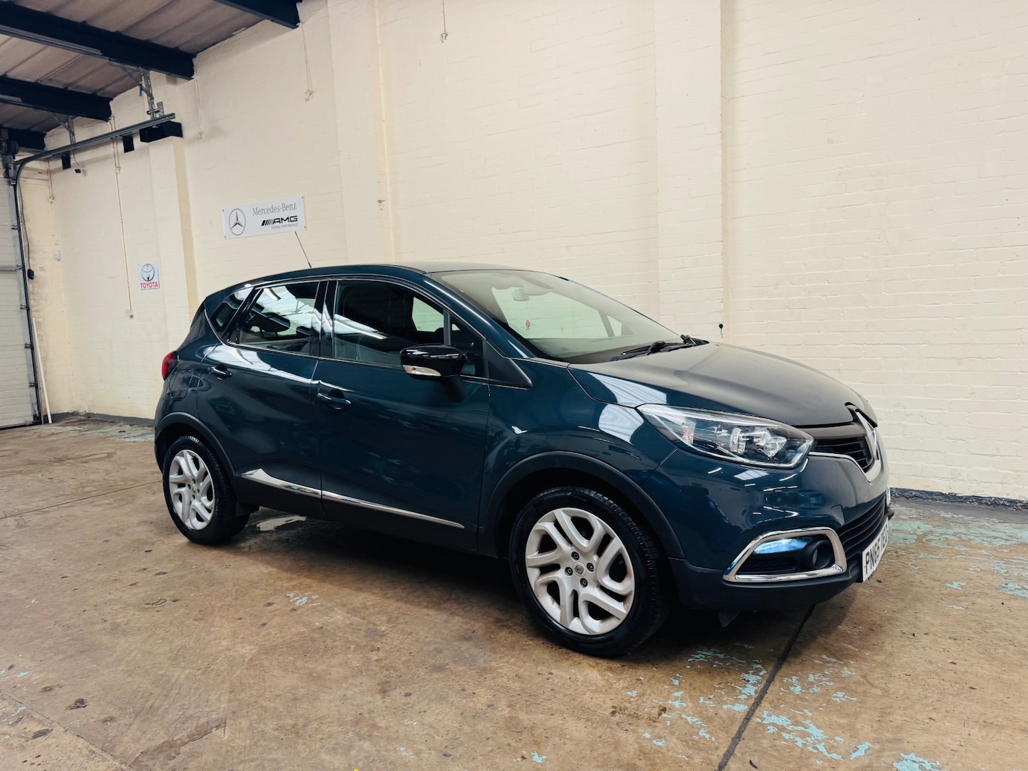 Used Renault Captur 2015 for sale - 76088928: Photo 9