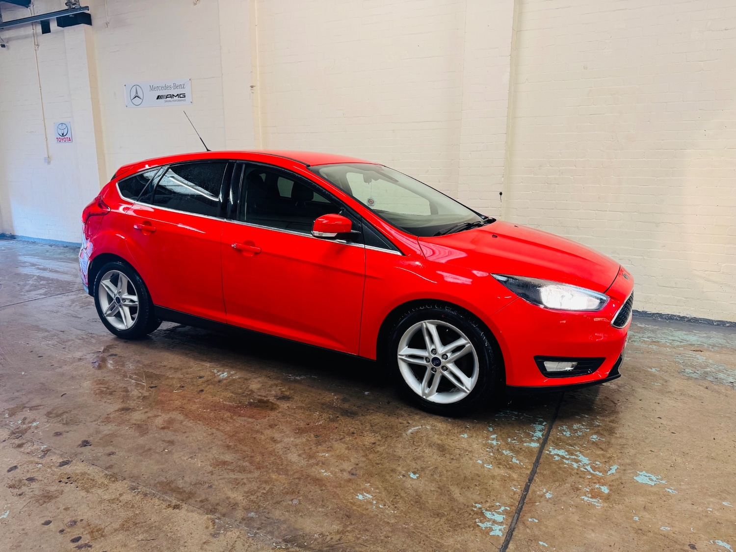 Used Ford Focus 2015 for sale - 76488610: Photo 10
