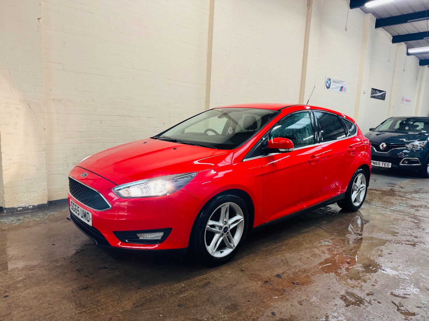 Used Ford Focus 2015 for sale - 76488610: Photo 3