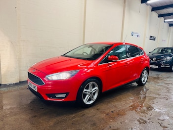 Used Ford Focus 2015 for sale - 76488610: Photo