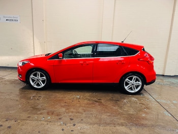 Used Ford Focus 2015 for sale - 76488610: Photo