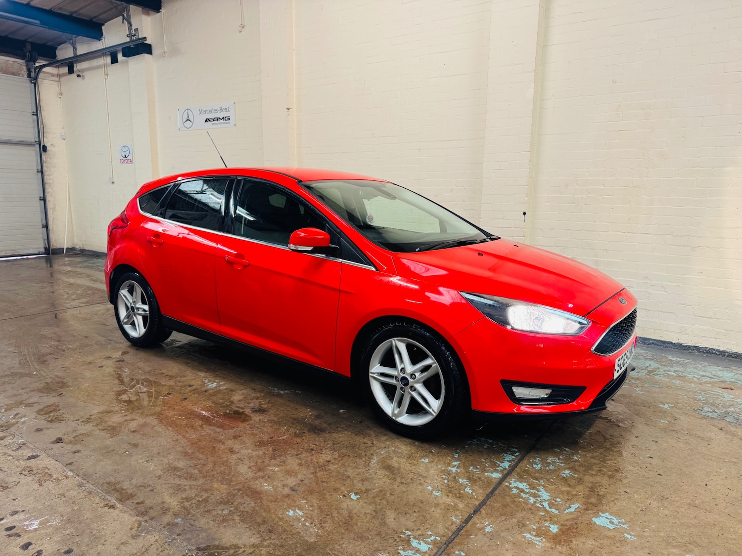 Used Ford Focus 2015 for sale - 76488610: Photo 9
