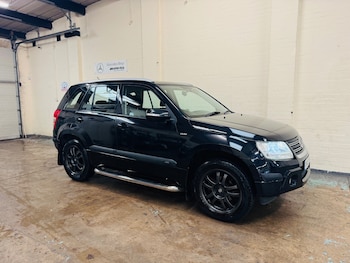 Used Suzuki Grand Vitara 2012 for sale - 76010610: Photo
