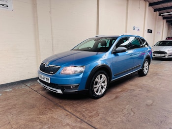 Used Skoda Octavia 2014 for sale - 79515233: Photo