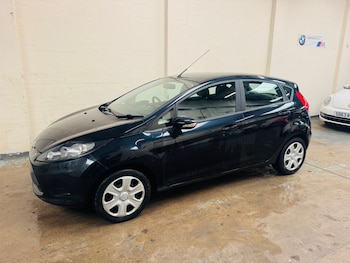 Used Ford Fiesta 2012 for sale - 77981135: Photo