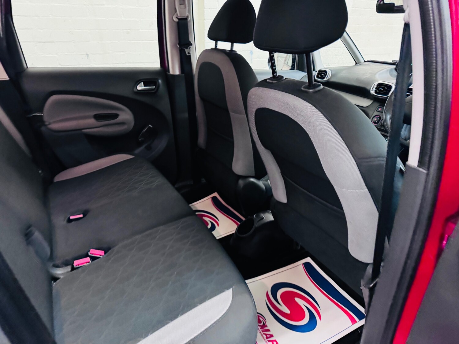 Used Citroen C3 Picasso 2014 for sale - 77896176: Photo 24