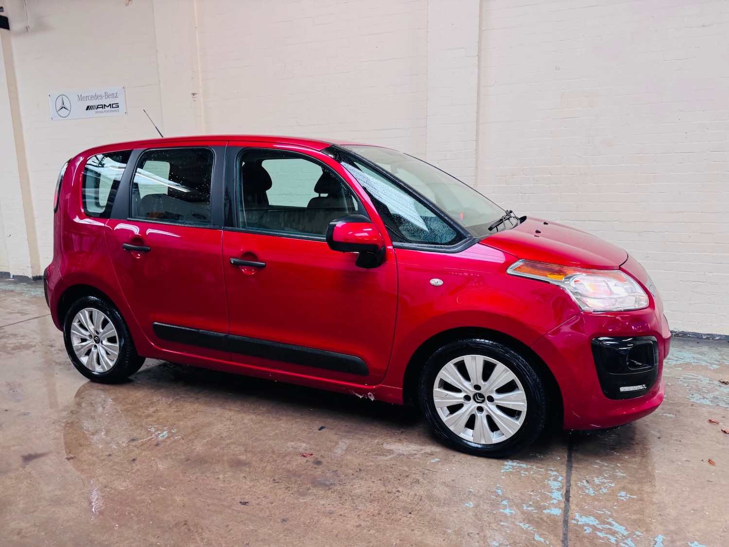 Used Citroen C3 Picasso 2014 for sale - 77896176: Photo 3