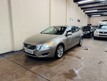 Used Volvo V60 undefined for sale - 76588894: Photo
