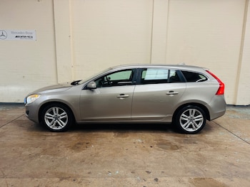 Used Volvo V60 undefined for sale - 76588894: Photo