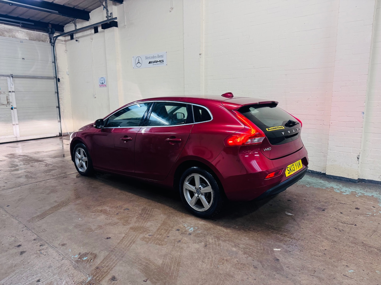 Used Volvo V40 2013 for sale - 77137052: Photo 16