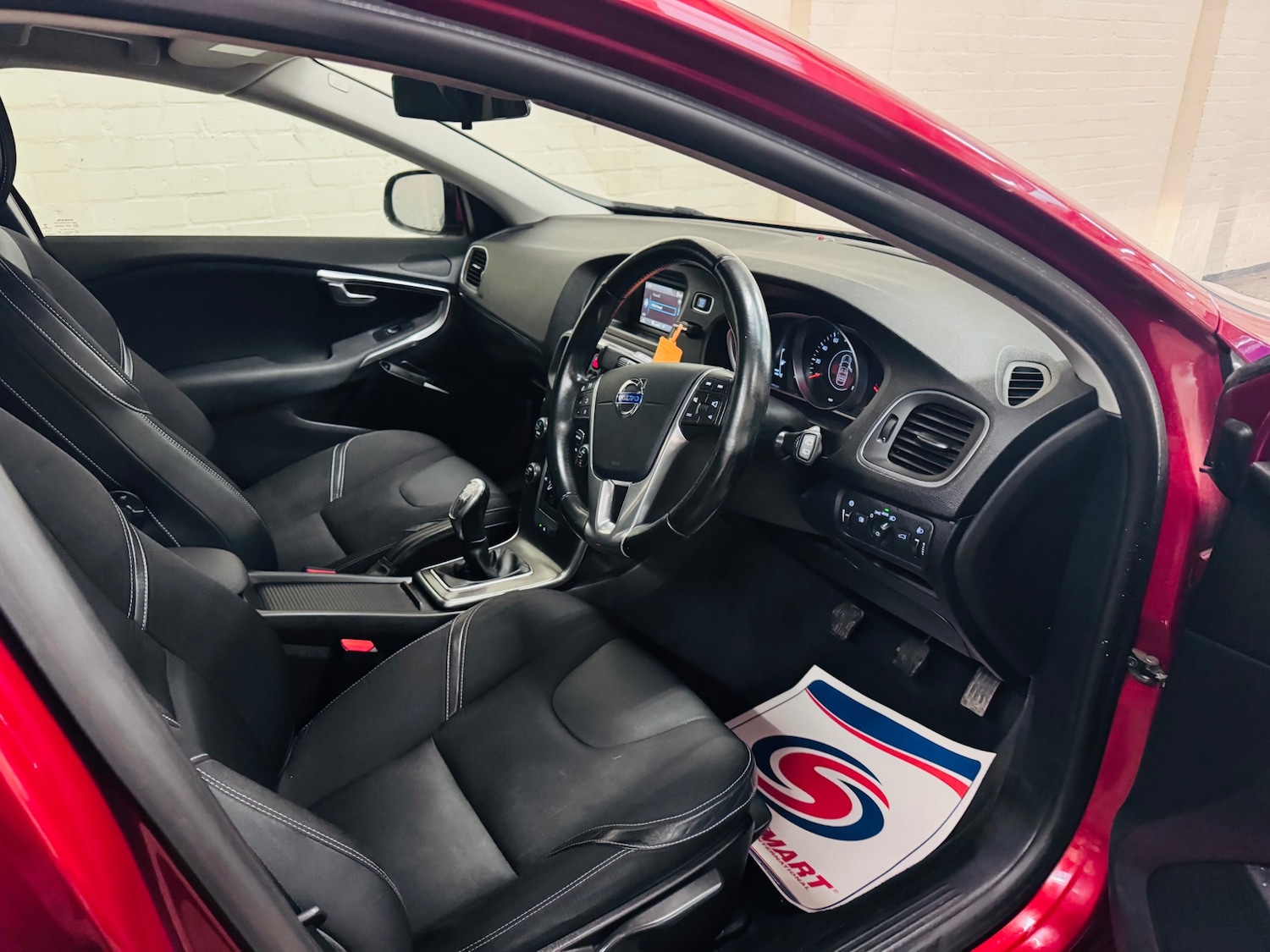 Used Volvo V40 2013 for sale - 77137052: Photo 22