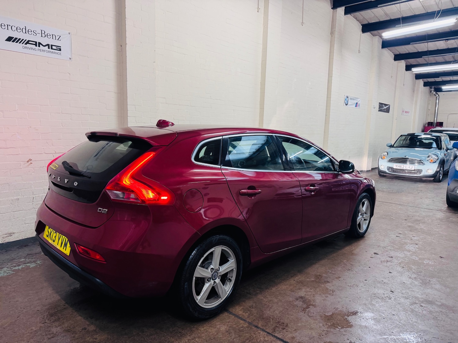 Used Volvo V40 2013 for sale - 77137052: Photo 6
