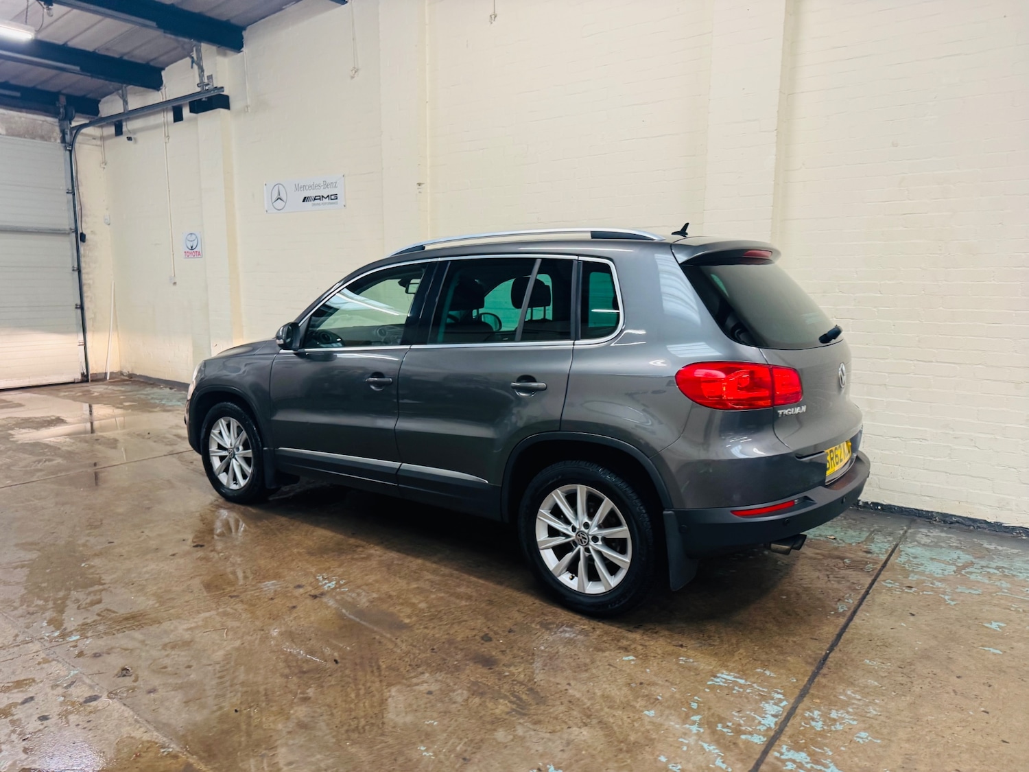 Used Volkswagen Tiguan 2012 for sale - 76323878: Photo 6
