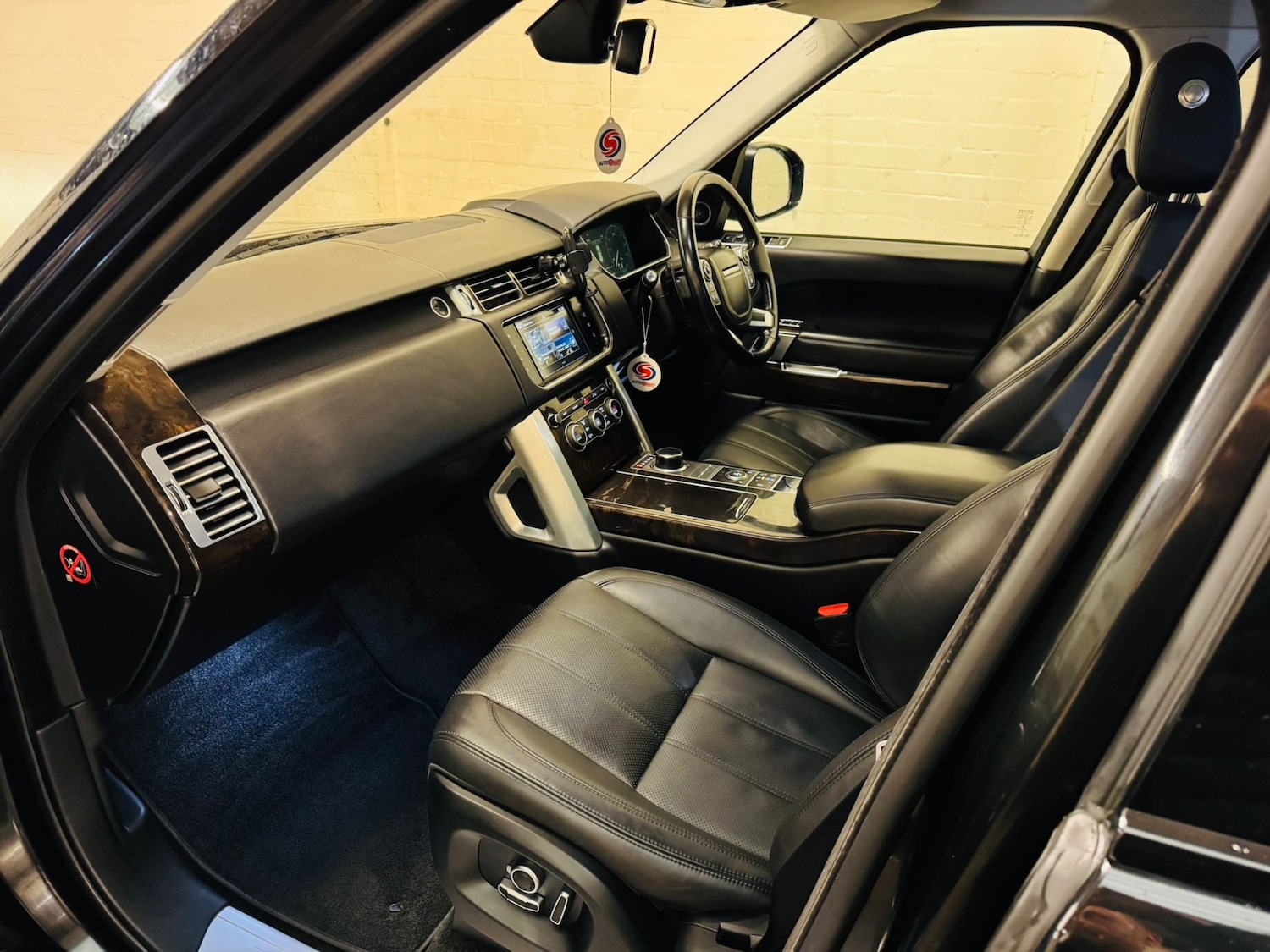 Used Land Rover Range Rover 2016 for sale - 77687784: Photo 43