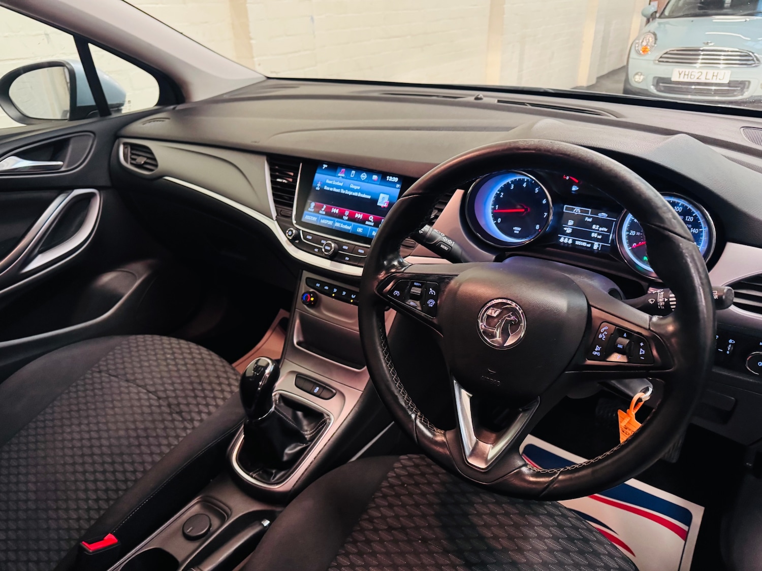 Used Vauxhall Astra 2017 for sale - 77208607: Photo 16