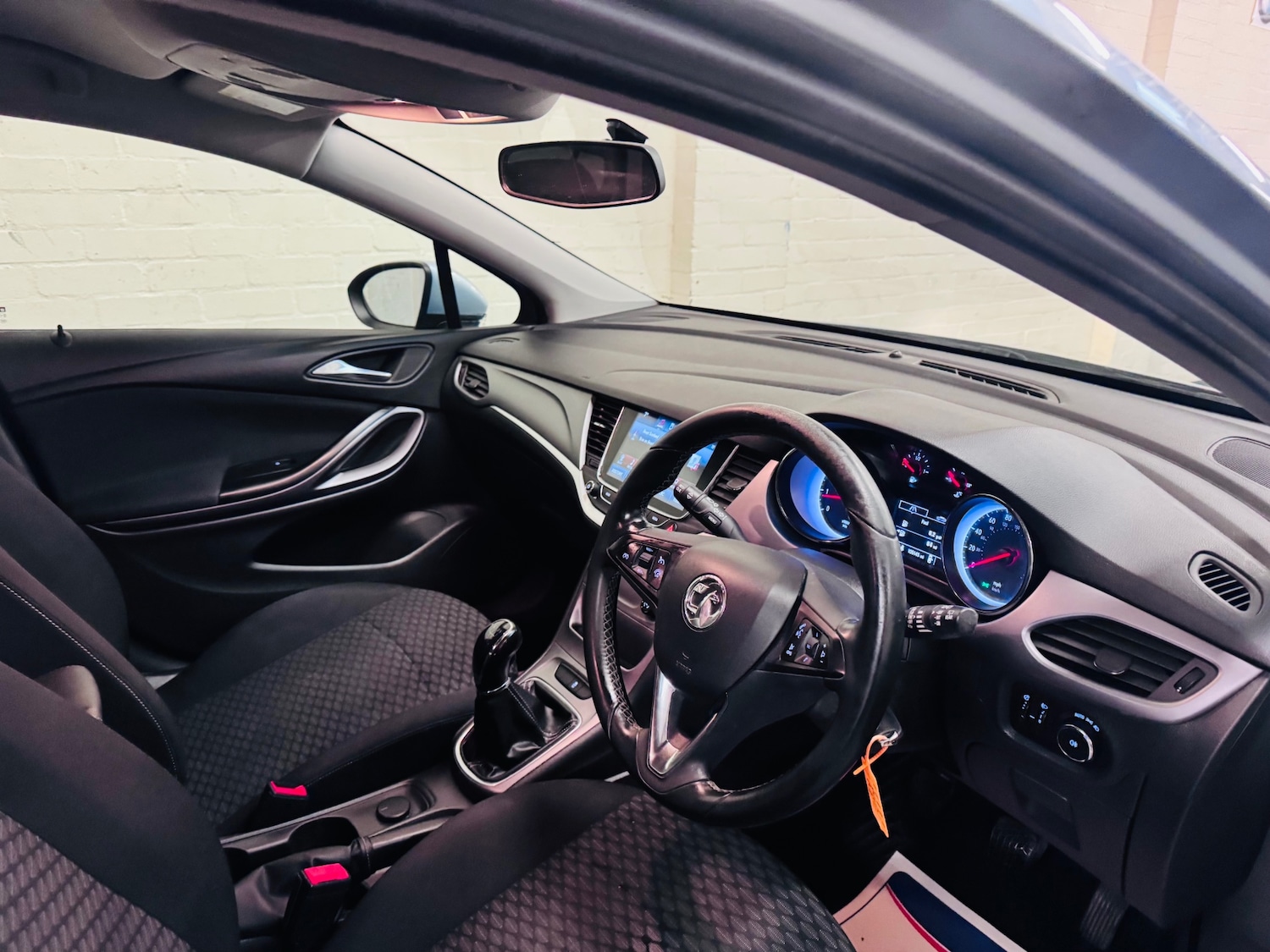 Used Vauxhall Astra 2017 for sale - 77208607: Photo 17