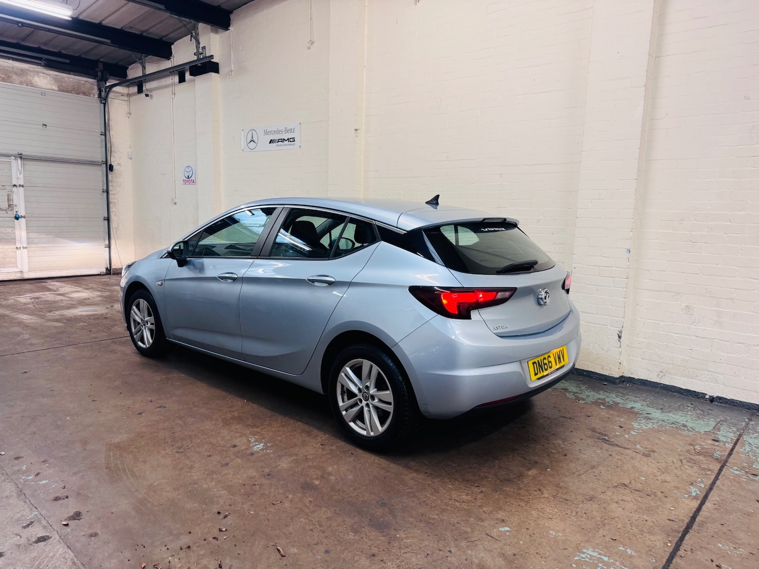 Used Vauxhall Astra 2017 for sale - 77208607: Photo 5