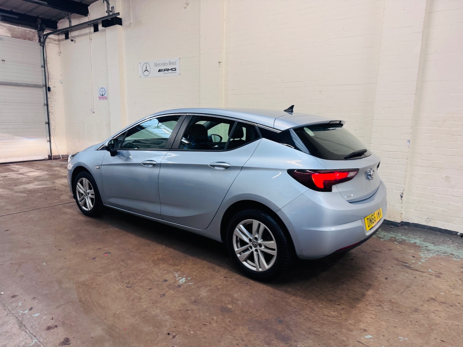 Used Vauxhall Astra 2017 for sale - 77208607: Photo 6