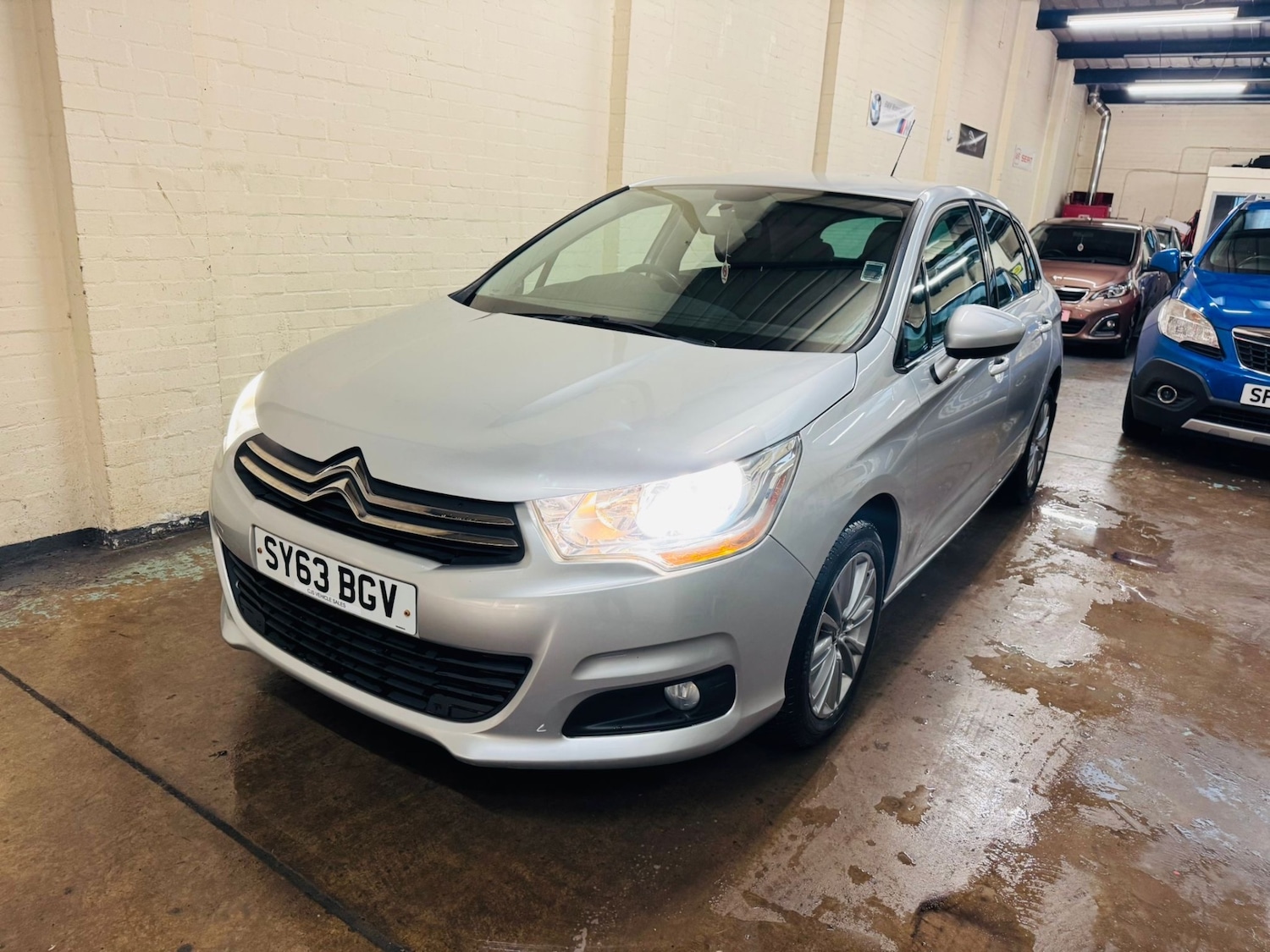 Used Citroen C4 2013 for sale - 77628835: Photo 2