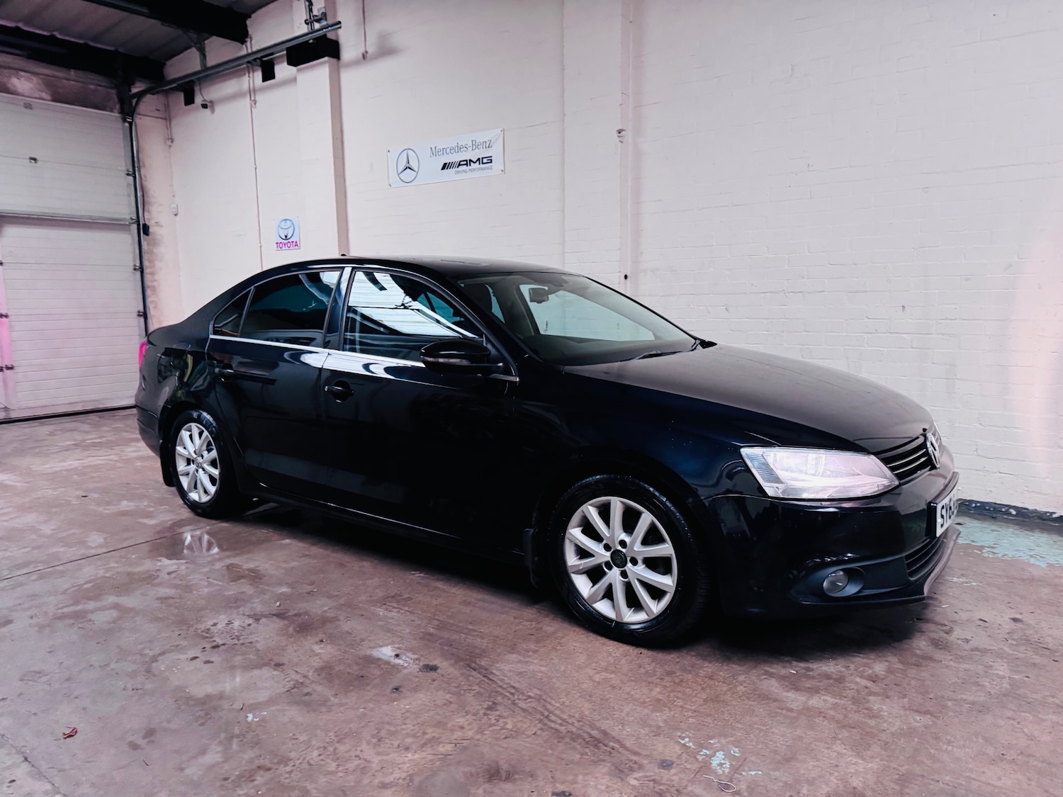 Used Volkswagen Jetta 2013 for sale - 77902593: Photo 2