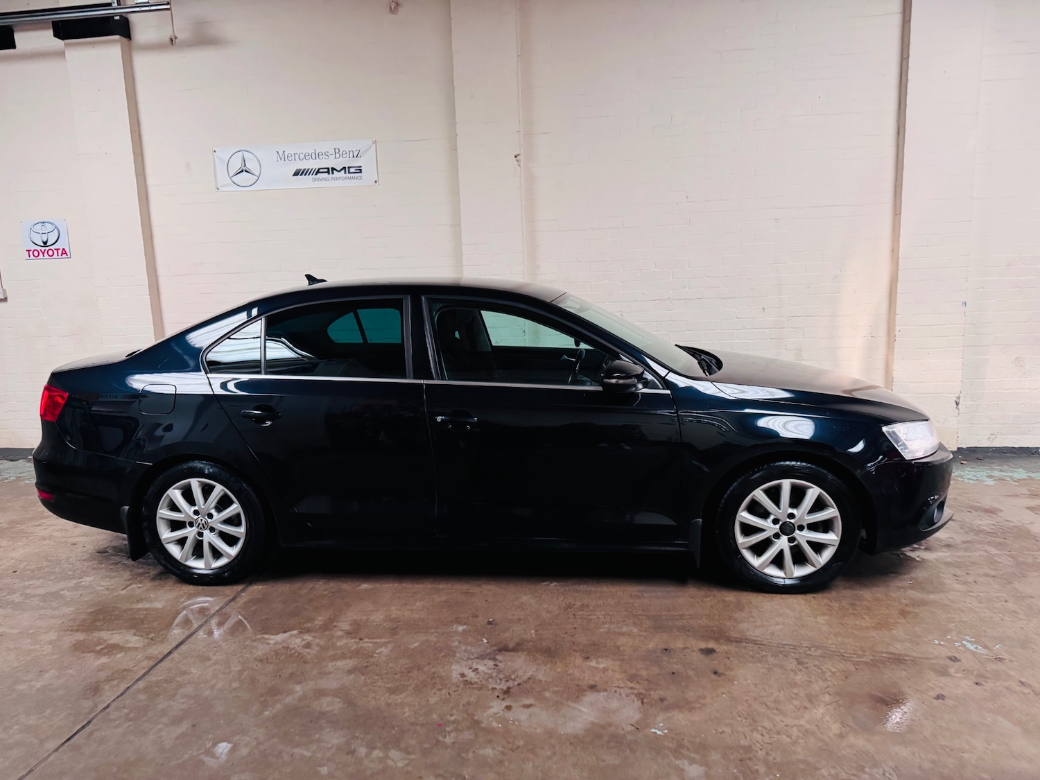 Used Volkswagen Jetta 2013 for sale - 77902593: Photo 4