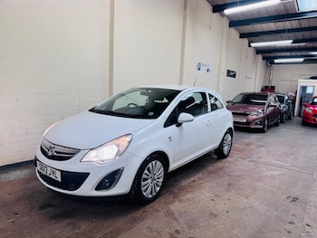 Used Vauxhall Corsa 2013 for sale - 77548588: Photo