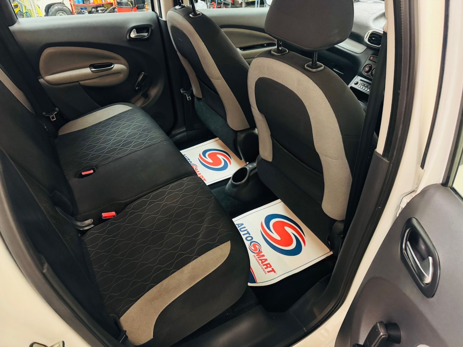 Used Citroen C3 Picasso 2015 for sale - 78202497: Photo 22