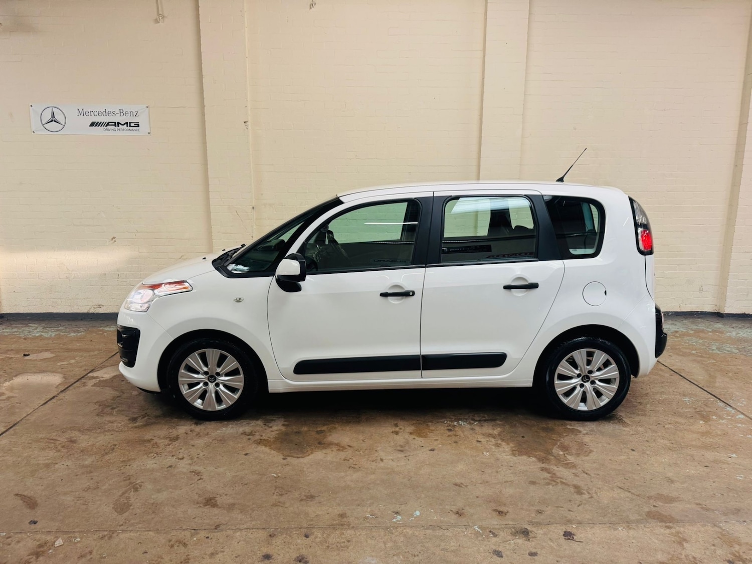 Used Citroen C3 Picasso 2015 for sale - 78202497: Photo 5