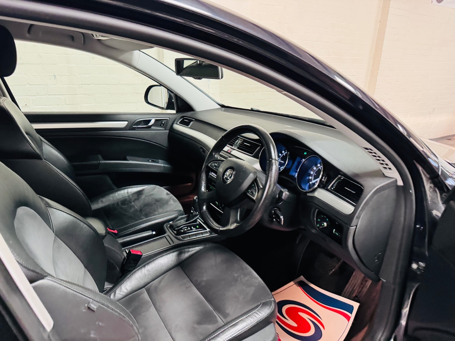 Used Skoda Superb 2014 for sale - 77946196: Photo 17