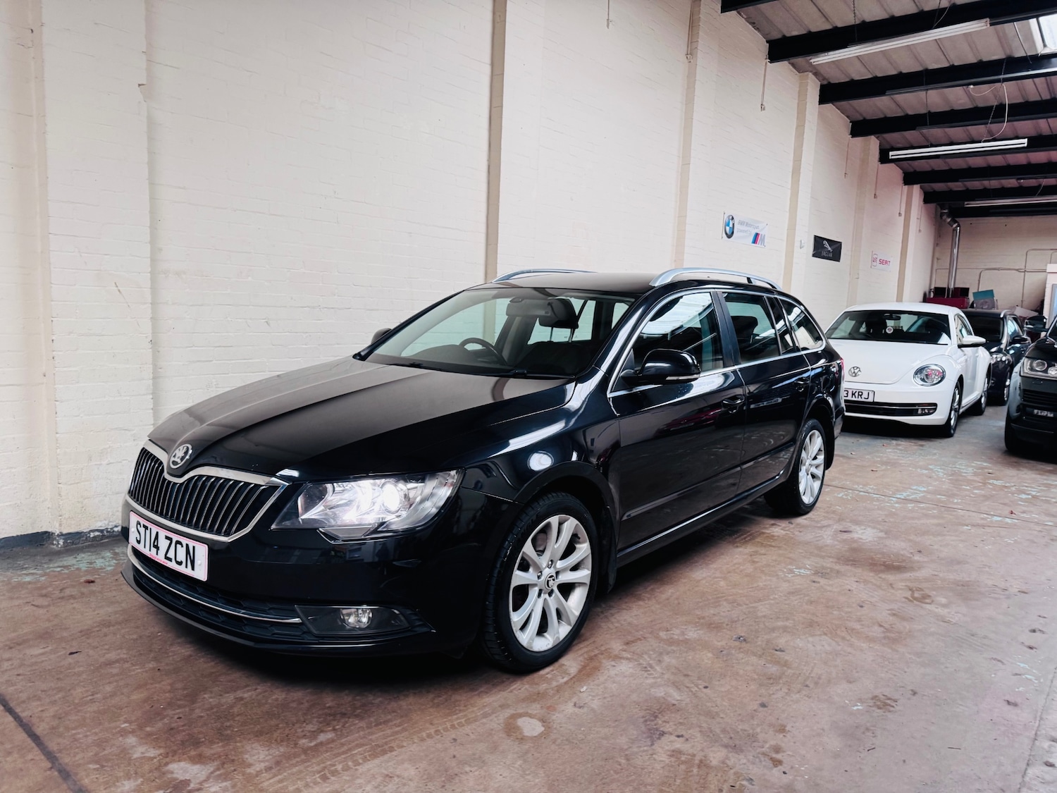 Used Skoda Superb 2014 for sale - 77946196: Photo 3