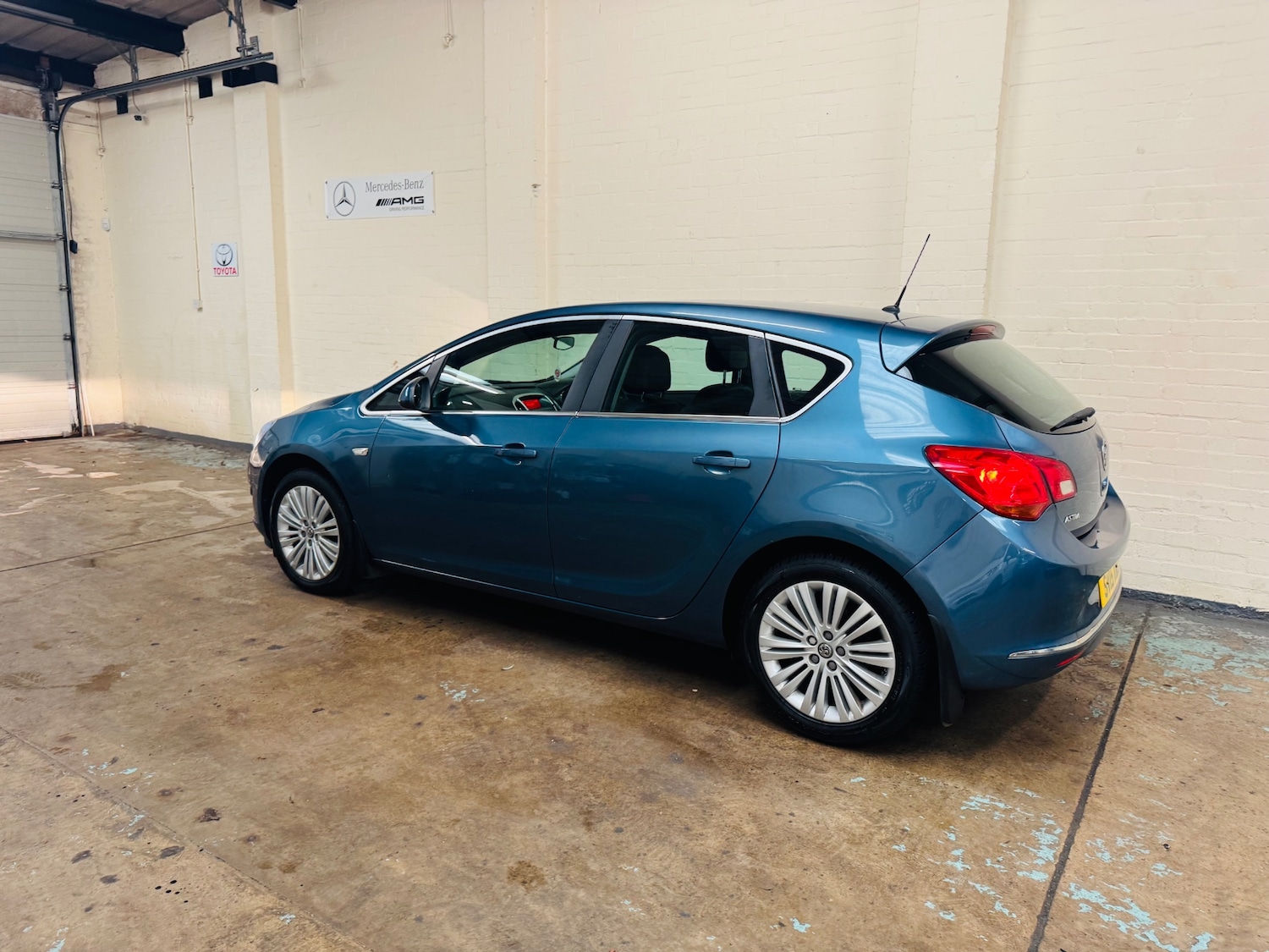 Vehicle 5