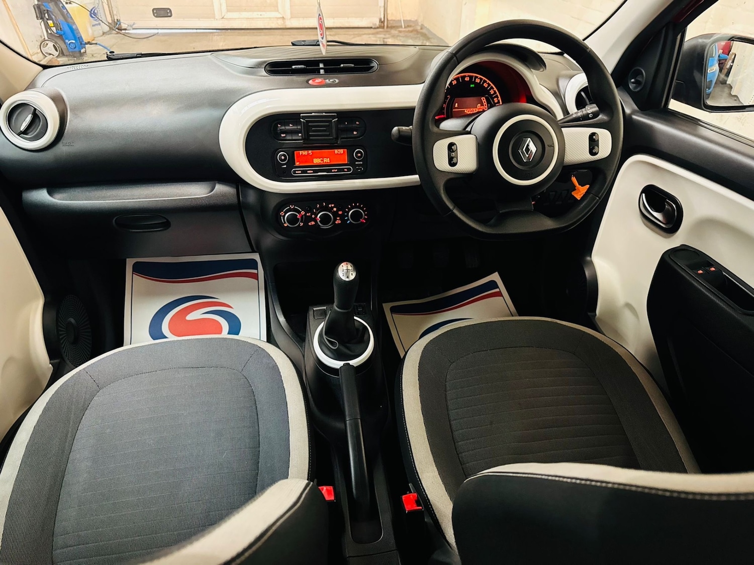 Used Renault Twingo 2015 for sale - 77801909: Photo 21