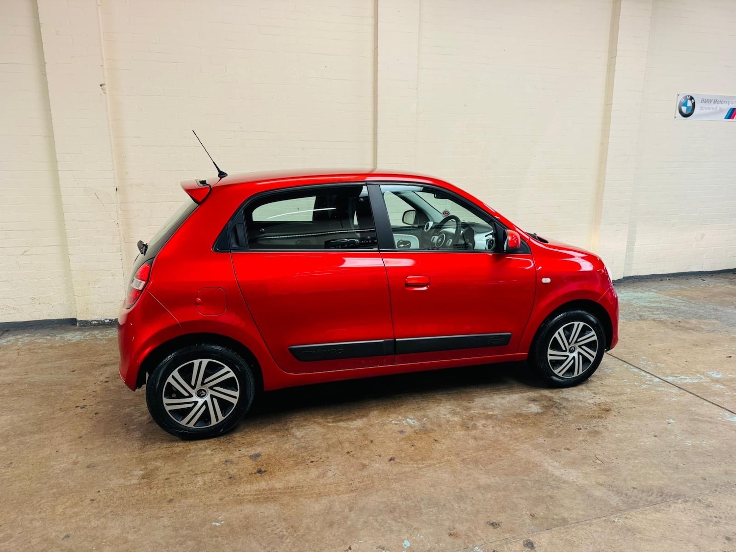 Used Renault Twingo 2015 for sale - 77801909: Photo 6