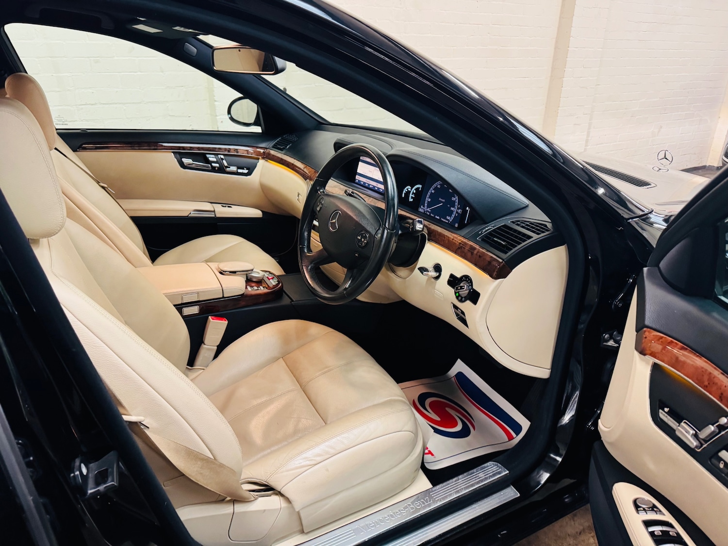 Used Mercedes-Benz S Class 2009 for sale - 76450033: Photo 17