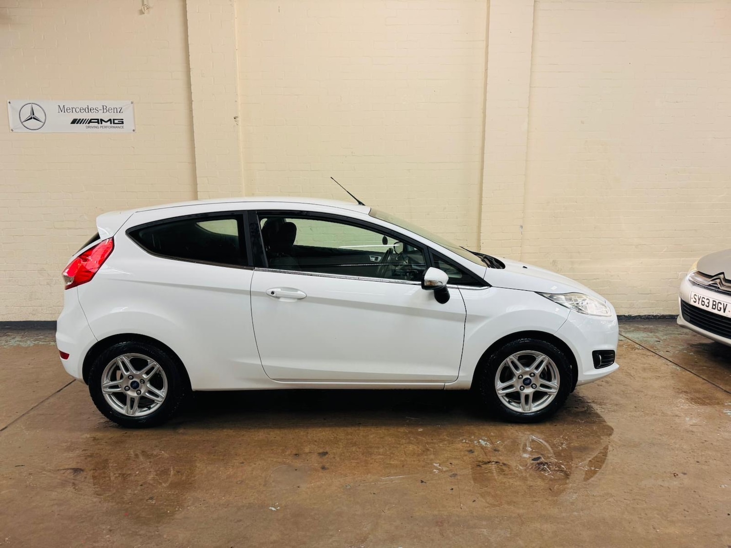Used Ford Fiesta 2013 for sale - 77643890: Photo 11
